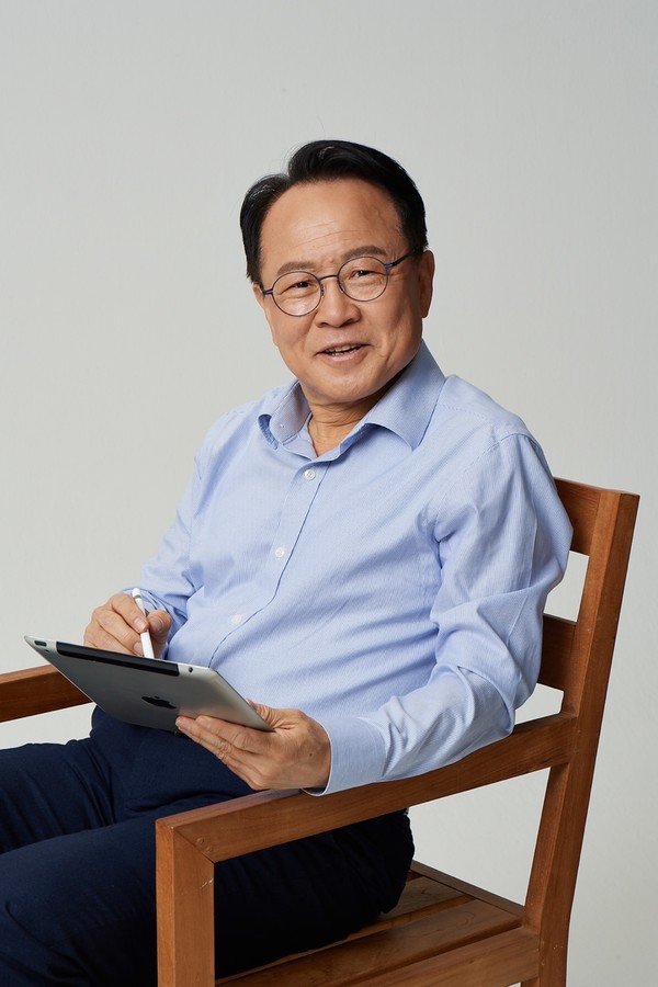 세무그룹 신아 회장 박차석 (행정학박사, 前 대전국세청장)