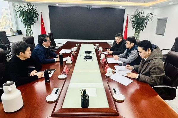 한중AI교류협회(KCAIA)가 중국 북경에 위치한 국제과학기술촉진회(中国国际科技促进会)와 공동으로 韓國-中國 양국의 인공지능(AI) 산업 발전을 위한 기술 및 기업 교류를 위한 업무협력을 체결했다.